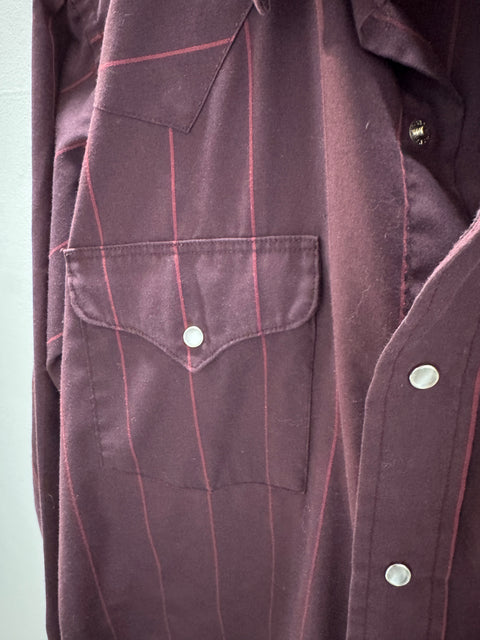 90s Flying Ranchwear Burgundy Pearl Snap Shirt Size M