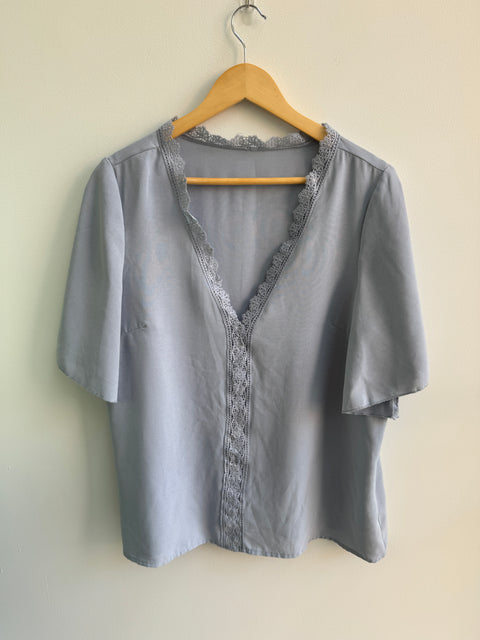 90s Blue Lace Trim Blouse size L