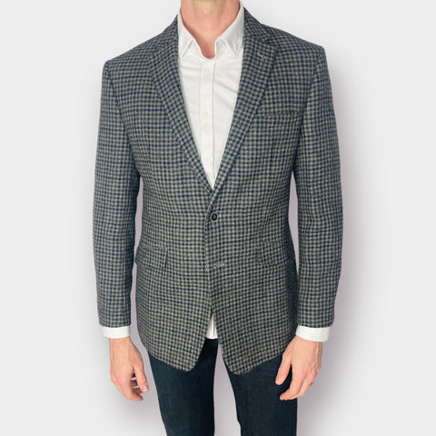 2000s Joseph Abboud Gray and Navy Wool Checkered Sportscoat