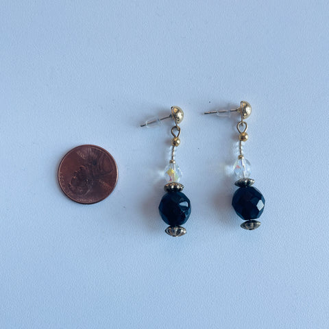 90s Gold and SIngle Black Bead Drop Earrings