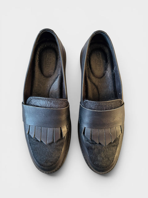 Sperry Black Leather Loafers Size 6.5