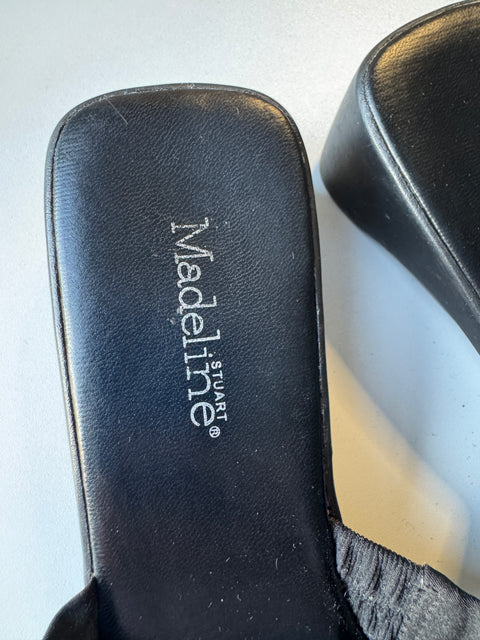 Y2K Madeline Stuart slides Size 8