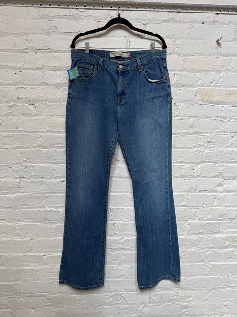 Y2K Levi’s 515 boot cut Low rise Size 12