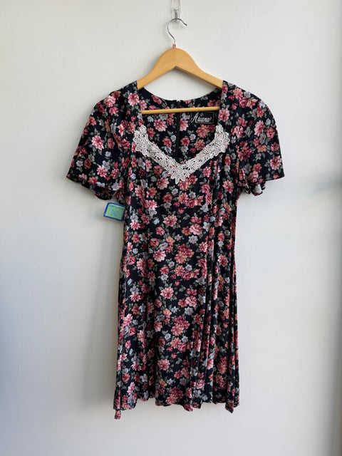 90s Arianna Floral Dress with lace collar Size S