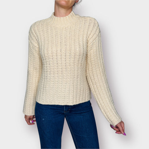 Y2K St John’s Bay Cream Mockneck Sweater Size M