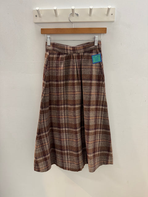 79s Brown Tan plaid skirt Size XS