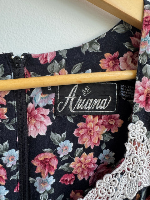 90s Arianna Floral Dress with lace collar Size S