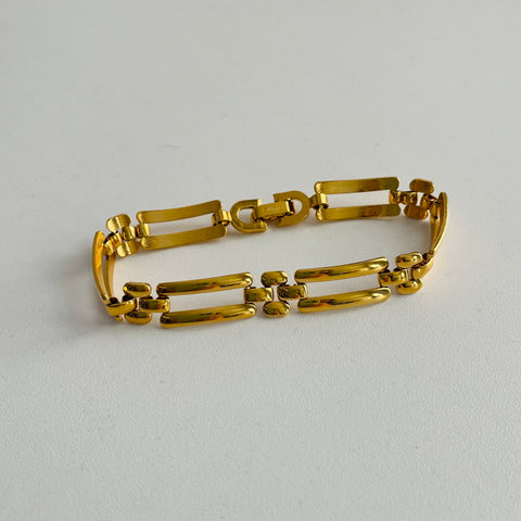 80s Monet Gold Tone Link Bracelet