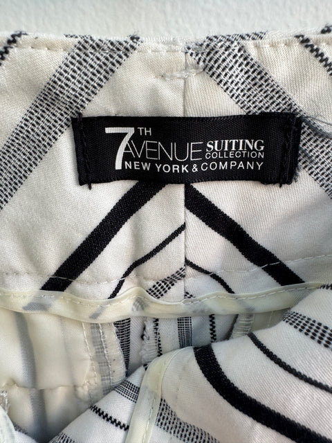 2000s 7th Ave Black White Striped Pants Size XS