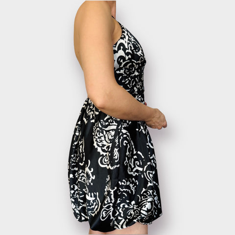 Y2K Betsy & Adam Black White Party Dress Size M