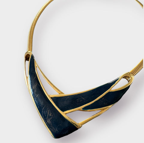 80s gold tone V-neck Collar Necklace