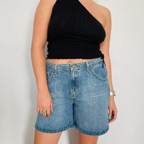 2000s Light Wash Shorts Size XL