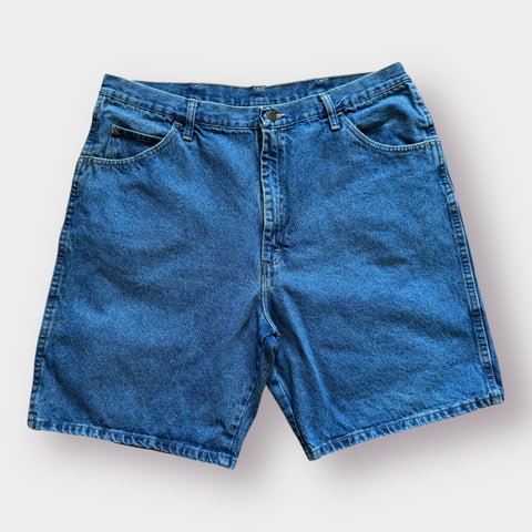 2000s Wrangler Jorts Size 39”