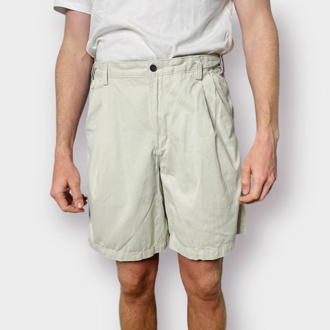 90s Geoffrey Beene Khaki pleat front shorts