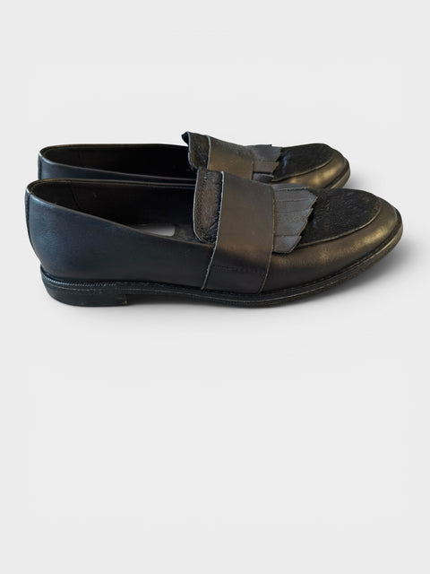 Sperry Black Leather Loafers Size 6.5