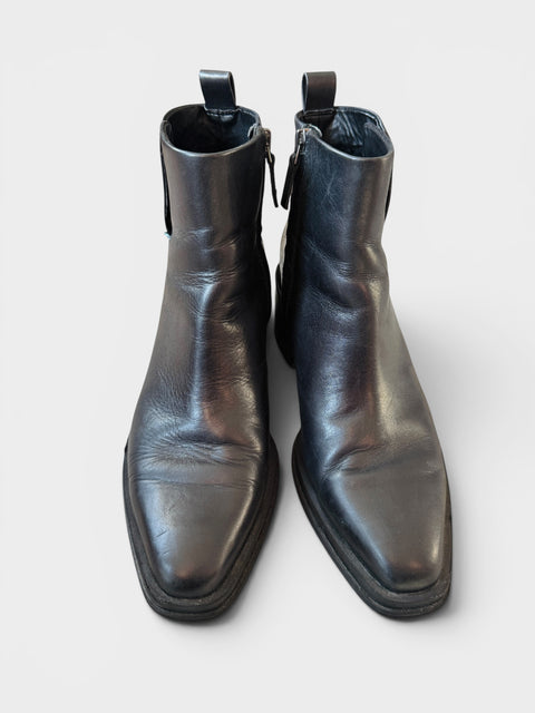 Franco Sarto black leather Block Heel Booties Size 9.5