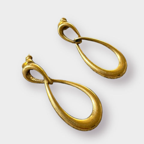 80s Monet Gold Tone Drop earrings