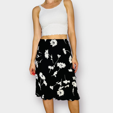 Y2K Black and White floral skirt