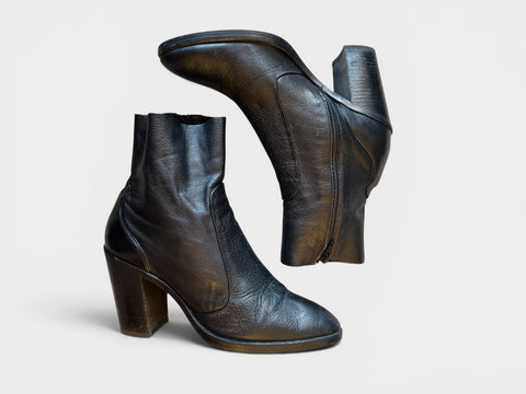Y2K Black Chunky Heel Leather Boots size 9